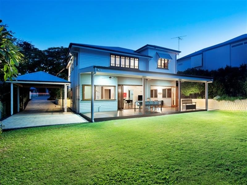 55 Malcolm Street, Hawthorne QLD 4171