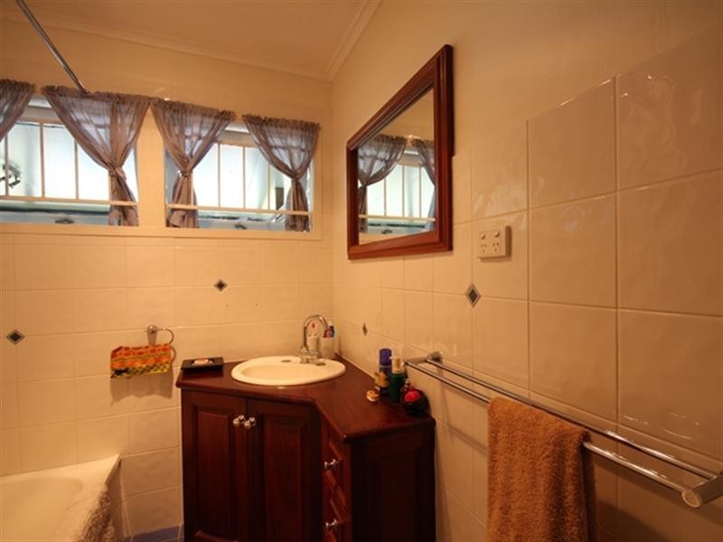 569 D`Arcy Road, Carina QLD 4152