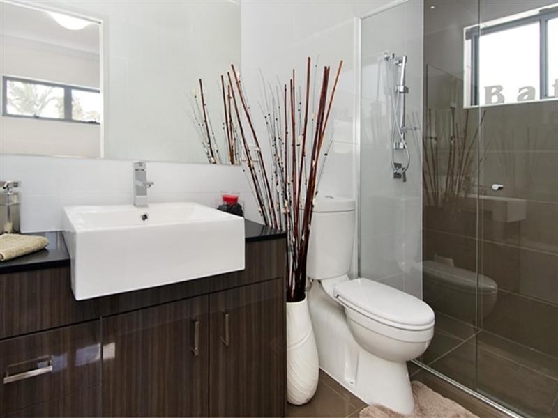 25 Balmoral Street, Hawthorne QLD 4171