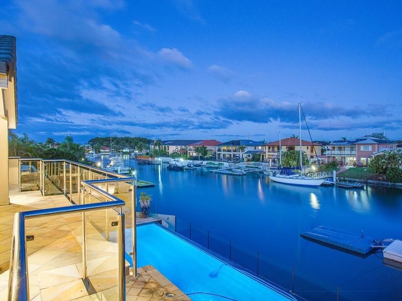 6 Downwind Court, Birkdale QLD 4159