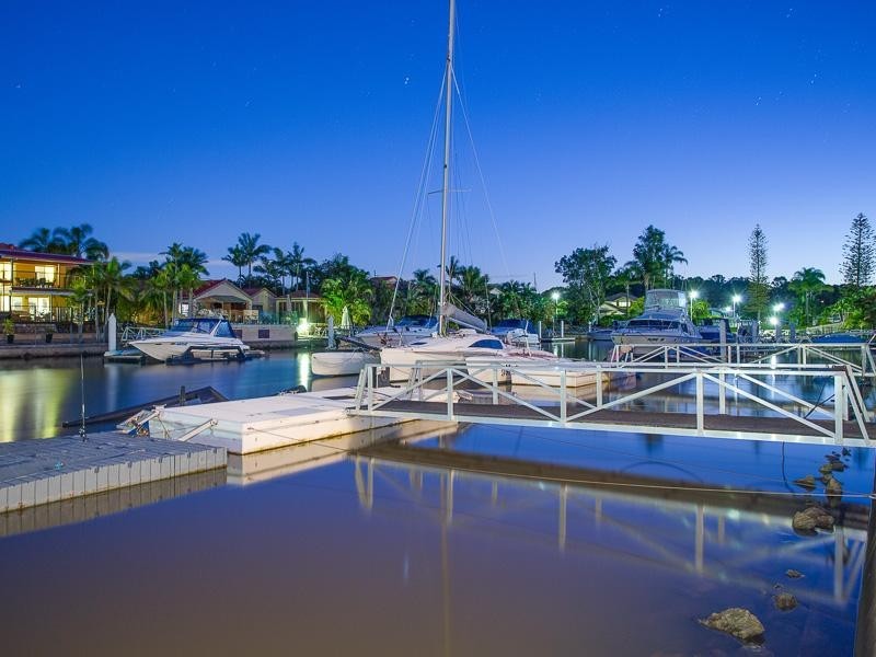 6 Downwind Court, Birkdale QLD 4159