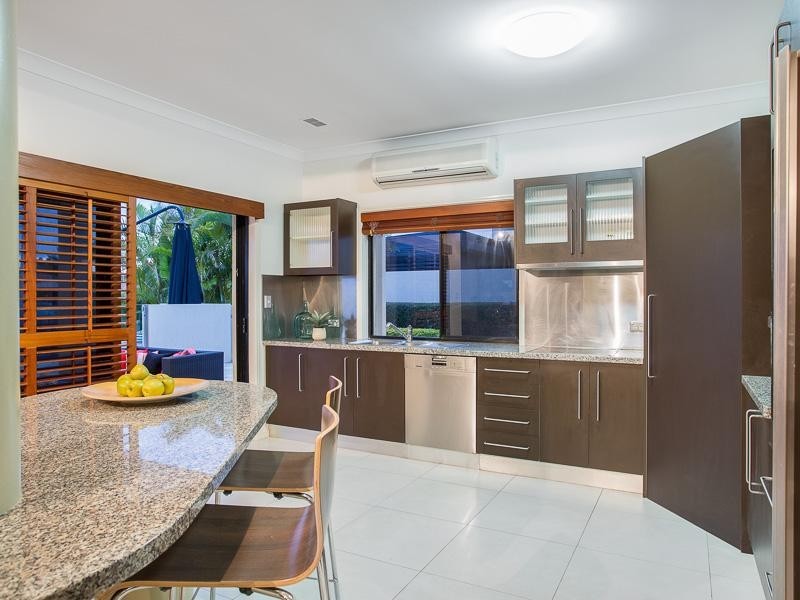 6 Downwind Court, Birkdale QLD 4159