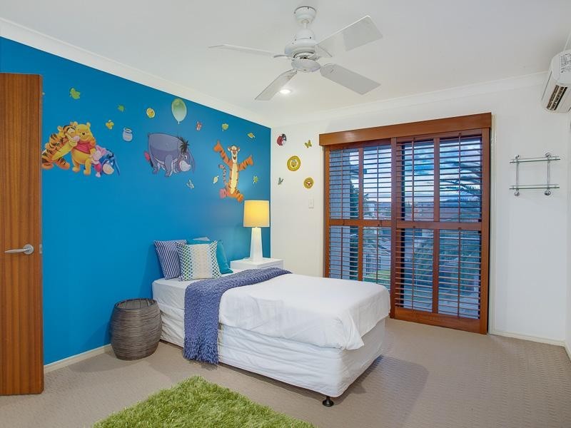 6 Downwind Court, Birkdale QLD 4159