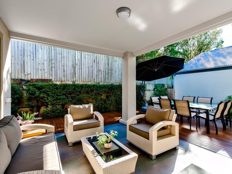 4 Celestial Court, Carina QLD 4152
