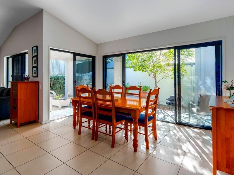 4 Celestial Court, Carina QLD 4152
