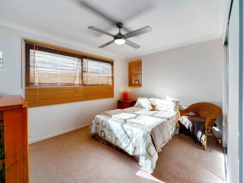 4 Celestial Court, Carina QLD 4152