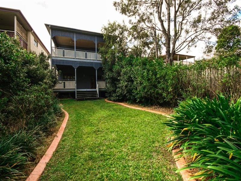 272 Ferguson Road, Seven Hills QLD 4170