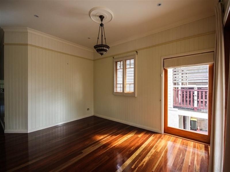 272 Ferguson Road, Seven Hills QLD 4170