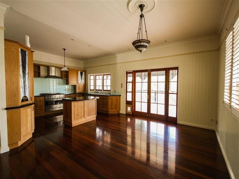 272 Ferguson Road, Seven Hills QLD 4170