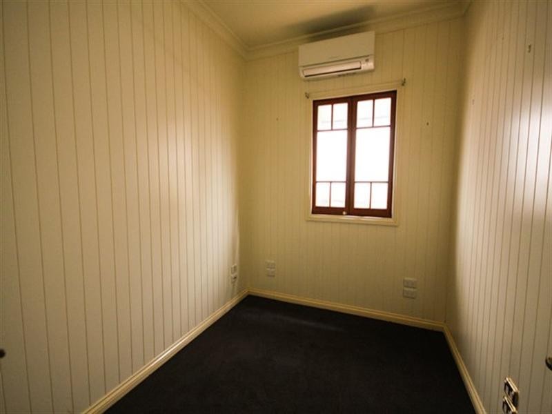 272 Ferguson Road, Seven Hills QLD 4170