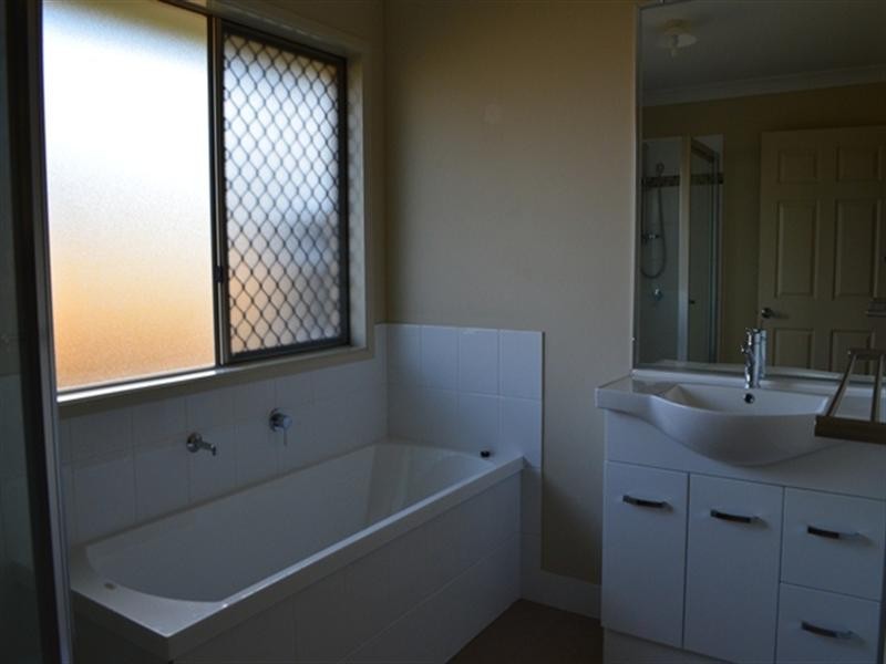 15A McGill Street, Raceview QLD 4305