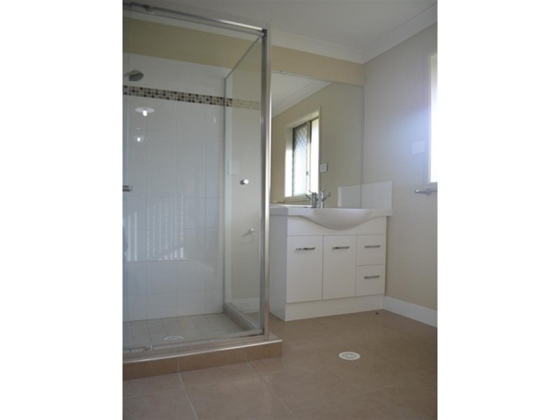 15A McGill Street, Raceview QLD 4305