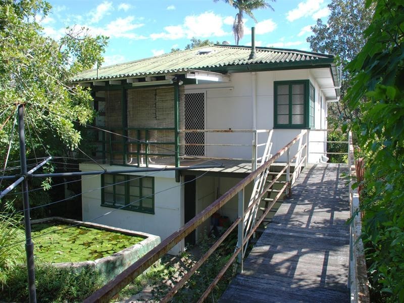 49 Dickens Street, Norman Park QLD 4170