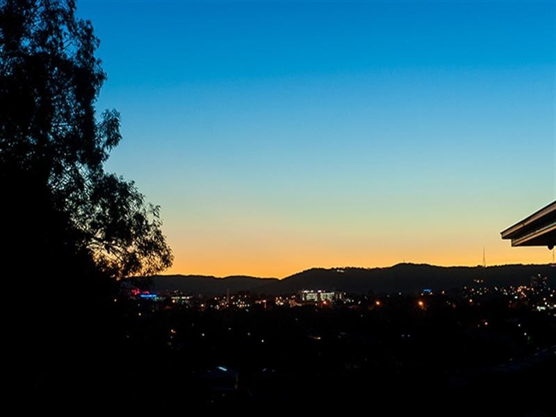 39 Lavington Street, Coorparoo QLD 4151