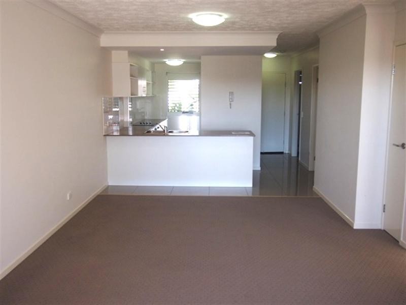 1/888 Wynnum Road, Cannon Hill QLD 4170