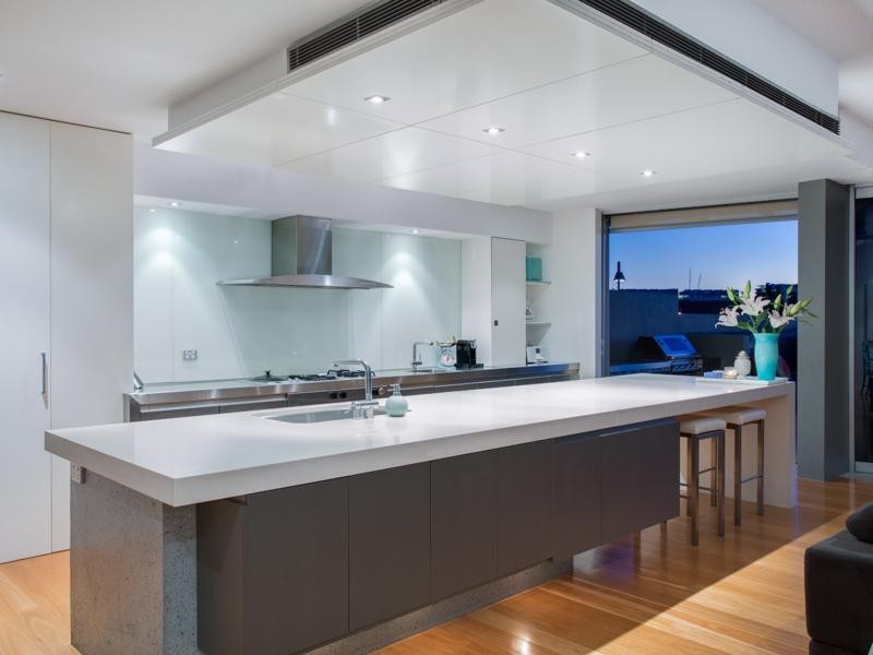 9 Addison Avenue, Bulimba QLD 4171