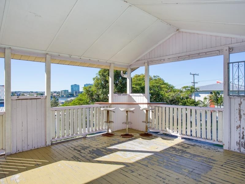 22 Tennyson Street, Bulimba QLD 4171