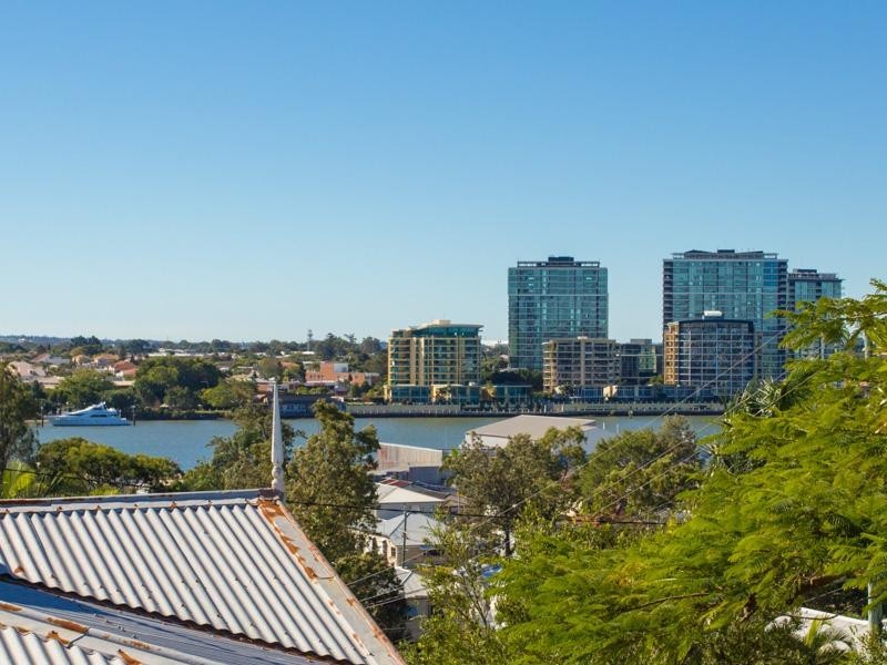 22 Tennyson Street, Bulimba QLD 4171