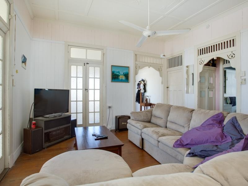 22 Tennyson Street, Bulimba QLD 4171