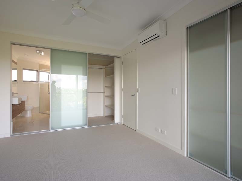 2+4/25 Princess Street, Bulimba QLD 4171