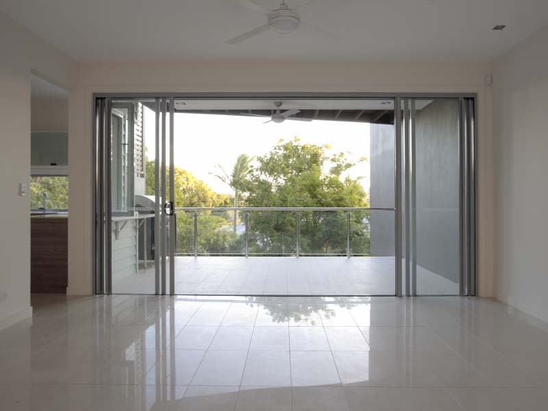 2+4/25 Princess Street, Bulimba QLD 4171