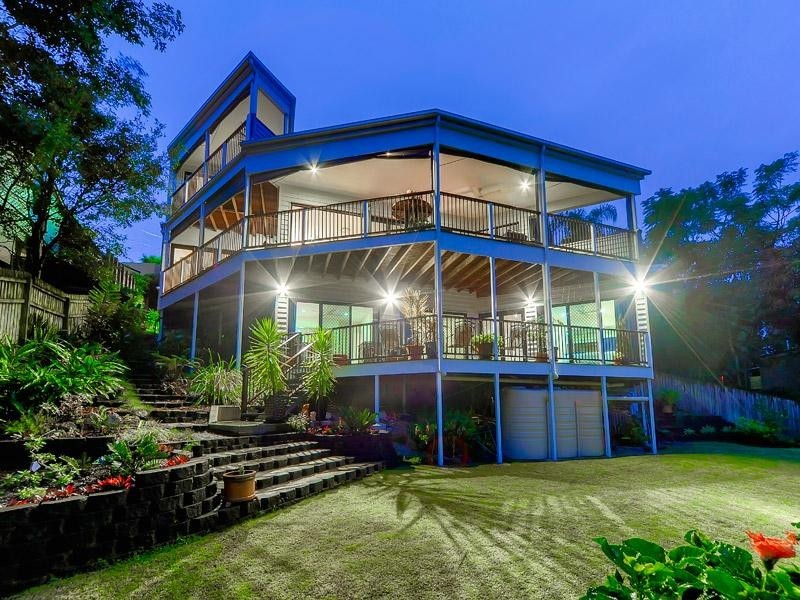 30 Quirinal Crescent, Seven Hills QLD 4170