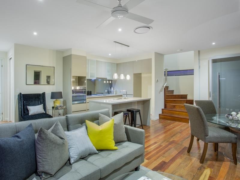 5/16-18 Barton Parade, Balmoral QLD 4171