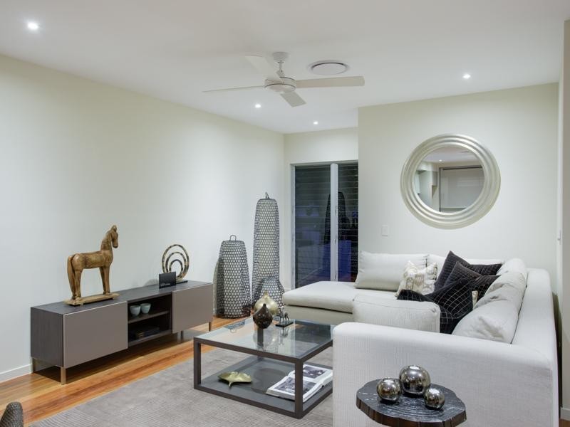 1/16-18 Barton Parade, Balmoral QLD 4171