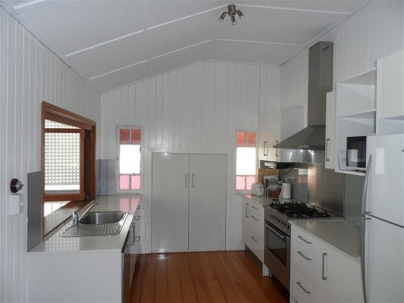 East Brisbane QLD 4169