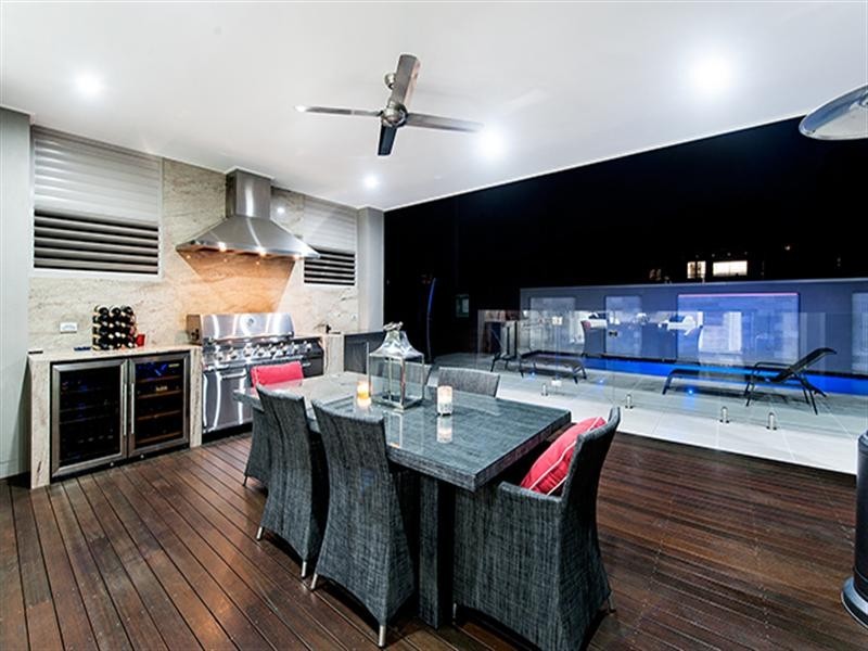 36 Byron Street, Bulimba QLD 4171