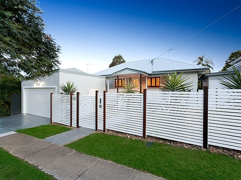 141 Dahlia Street, Cannon Hill QLD 4170