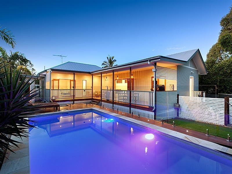 141 Dahlia Street, Cannon Hill QLD 4170