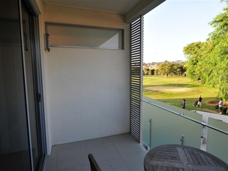 21 Bulimba Parade, Bulimba QLD 4171