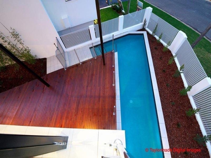 136 Porteus Drive, Seven Hills QLD 4170