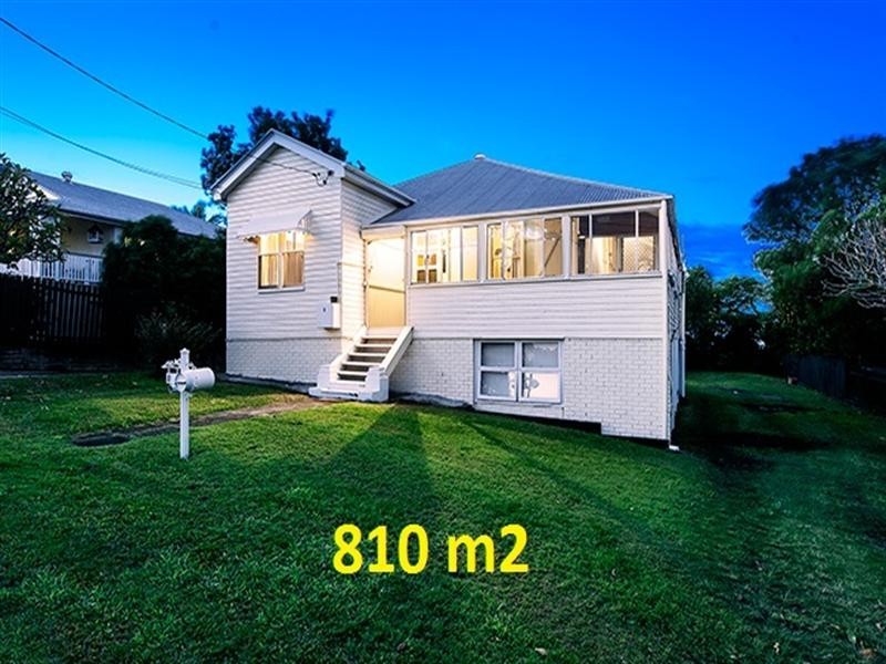 9 Nuttall Street, Bulimba QLD 4171