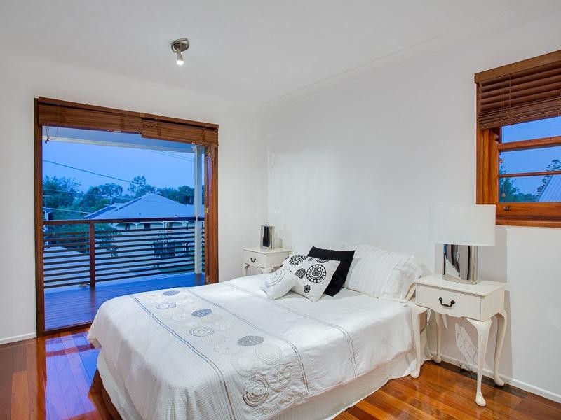 20 Govett Avenue, Hawthorne QLD 4171