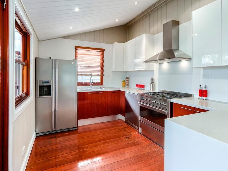 17 Northcote Street, East Brisbane QLD 4169