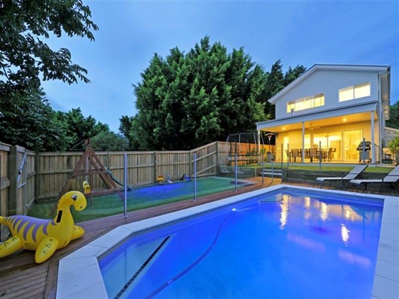 16 Johnston Street, Bulimba QLD 4171