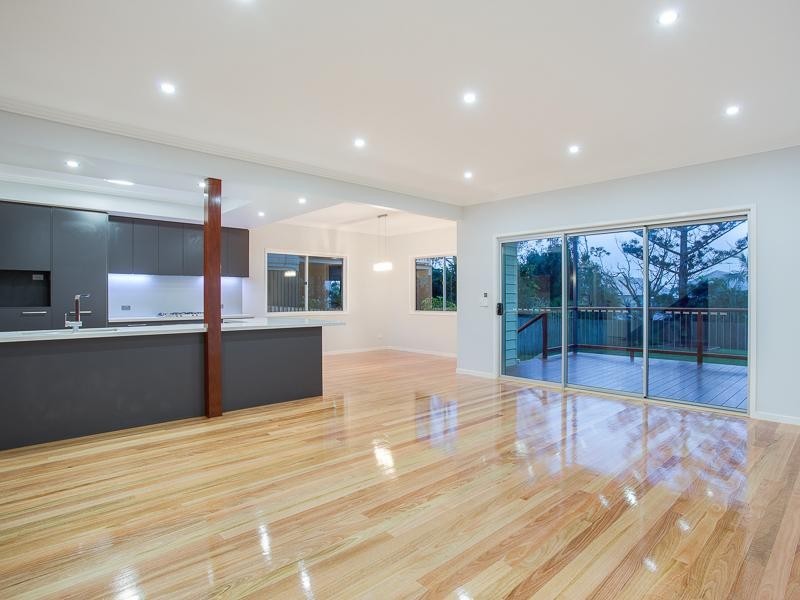 51 Ferguson Road, Camp Hill QLD 4152