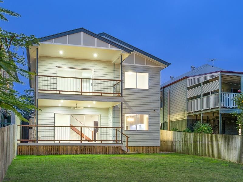 51 Ferguson Road, Camp Hill QLD 4152