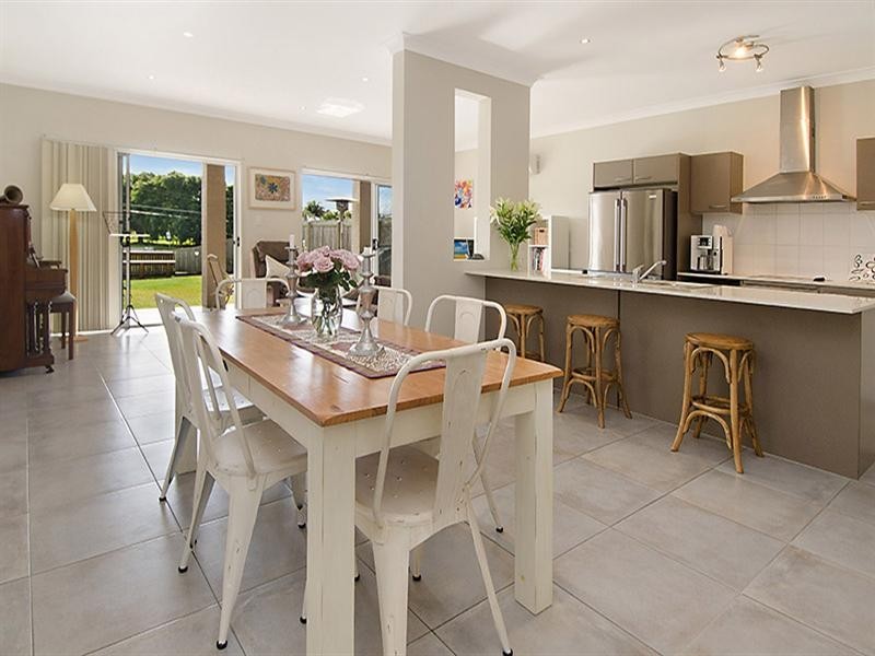 62 Grenade Street, Cannon Hill QLD 4170