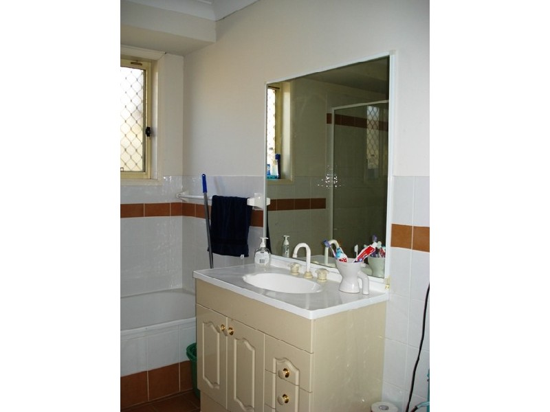 Hoxton Park NSW 2171