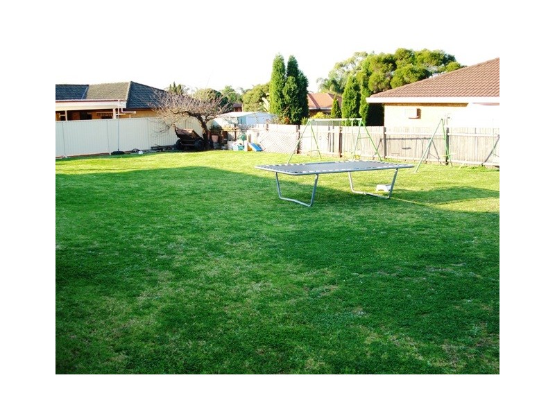 Bossley Park NSW 2176