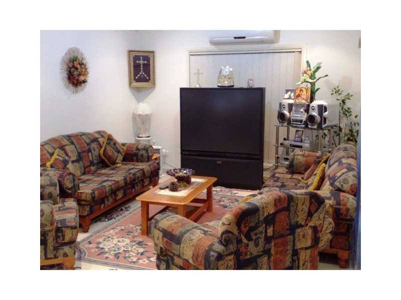 Fairfield West NSW 2165