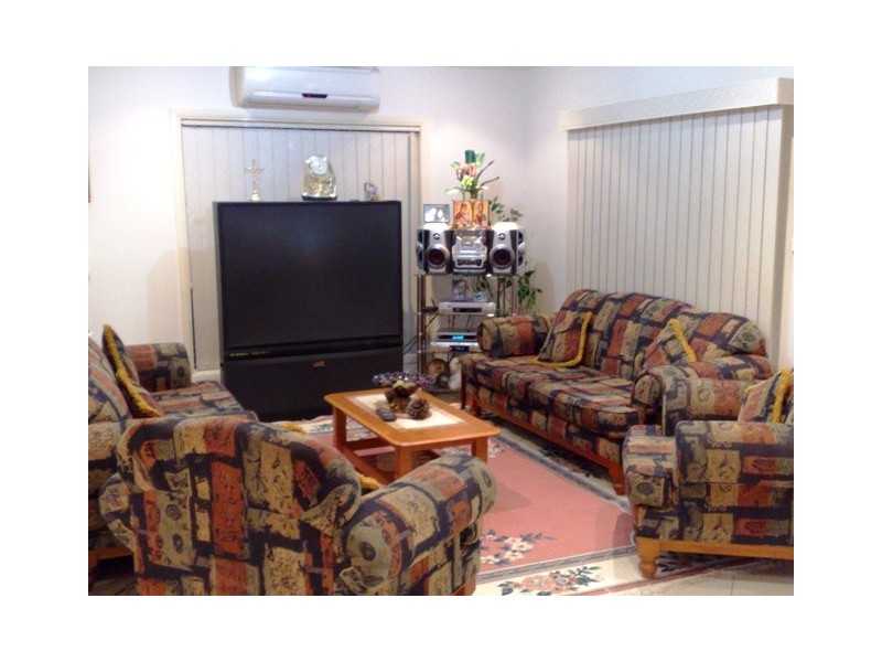 Fairfield West NSW 2165