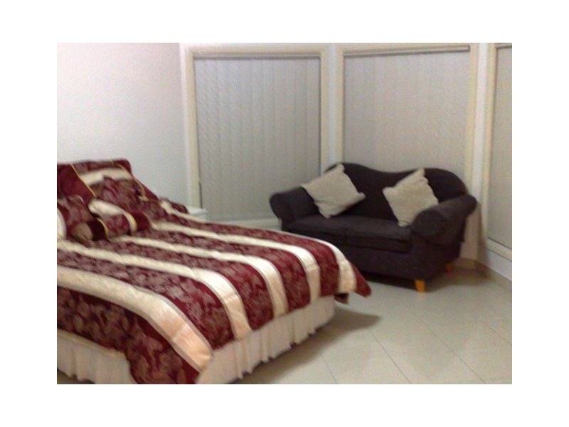 Fairfield West NSW 2165