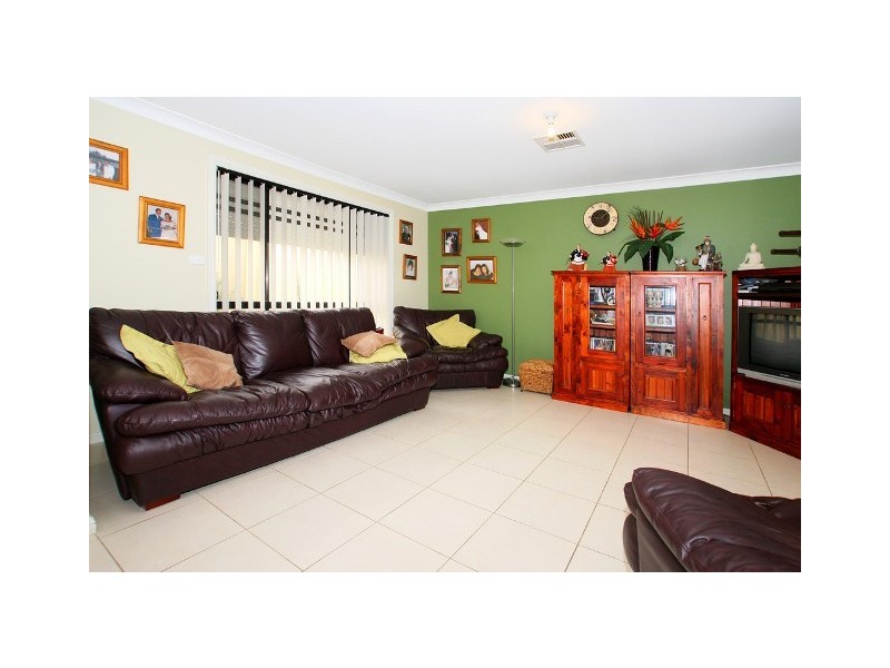 West Hoxton NSW 2171