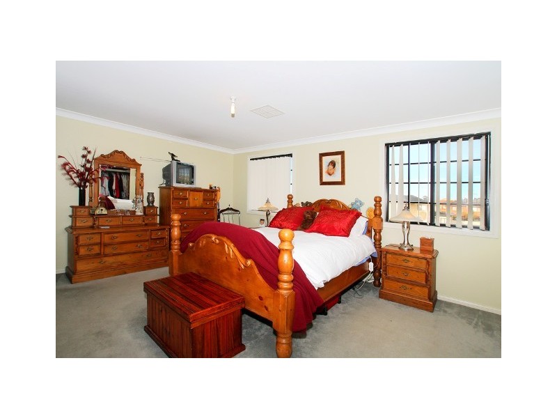 West Hoxton NSW 2171