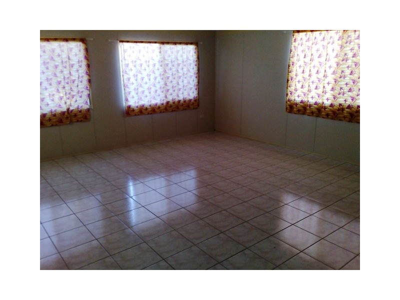 West Hoxton NSW 2171