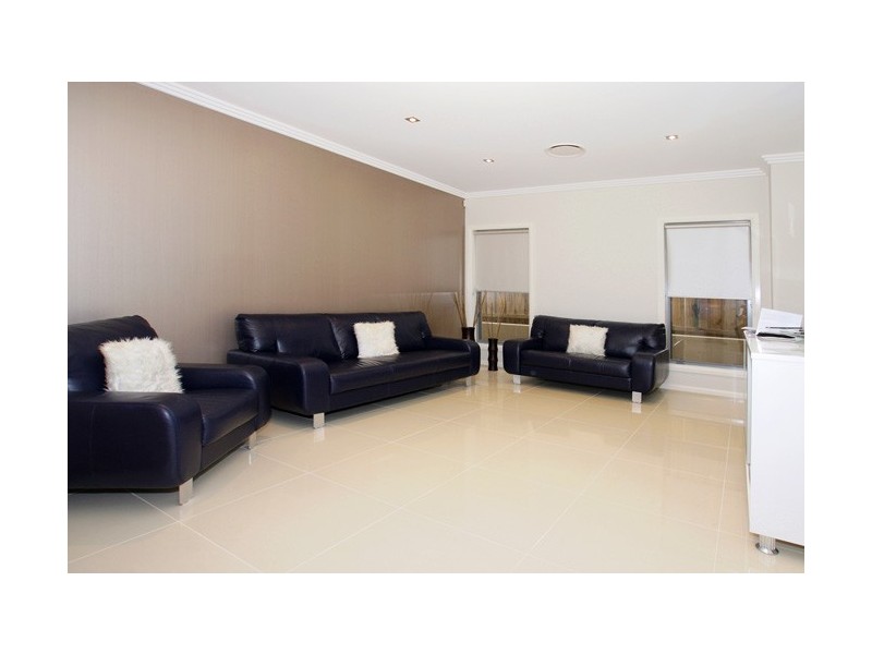 West Hoxton NSW 2171